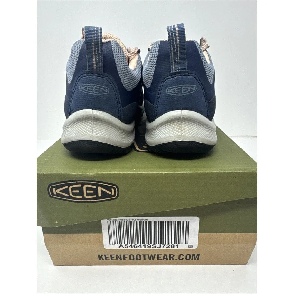 KEEN Women's TERRADORA FLEX Waterproof Hiking Sneakers Size 6.5 INDIGO/PEACH